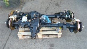 Land Rover Defender 130 refurbished axle with new Detroit Diff Lockers....